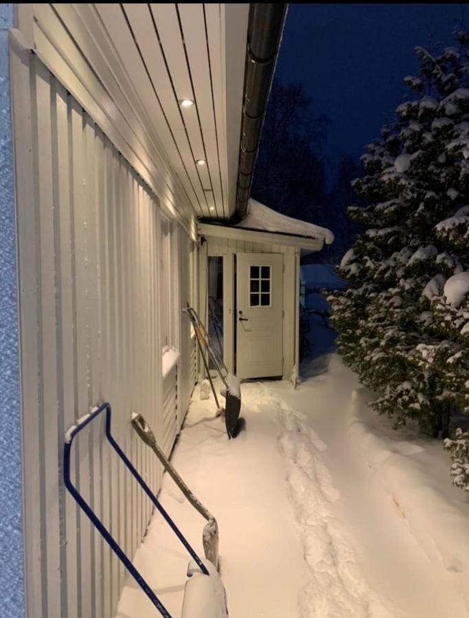 Own Private Room In A Big House! Luleå Екстериор снимка